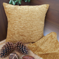 maxilari_xriso_pillow_gold_45X45